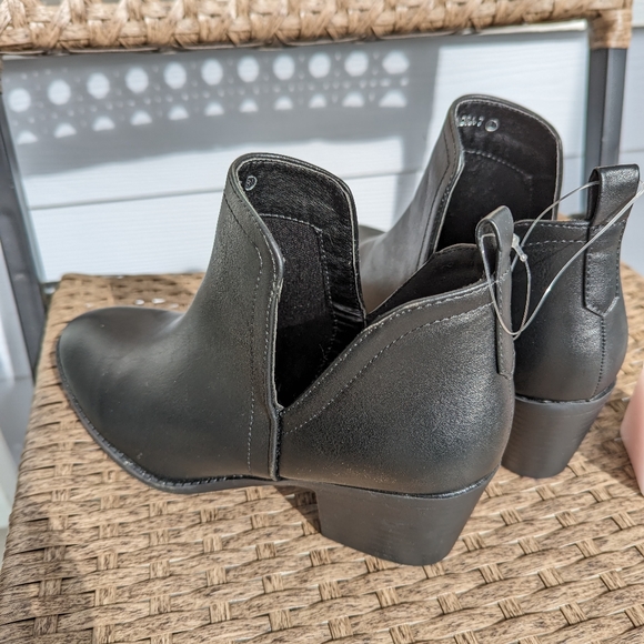 Top Moda Boots NWT - Picture 7 of 12